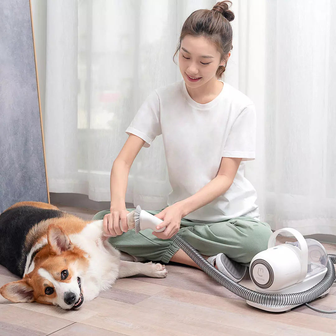 Smart Pet Grooming Vacuum