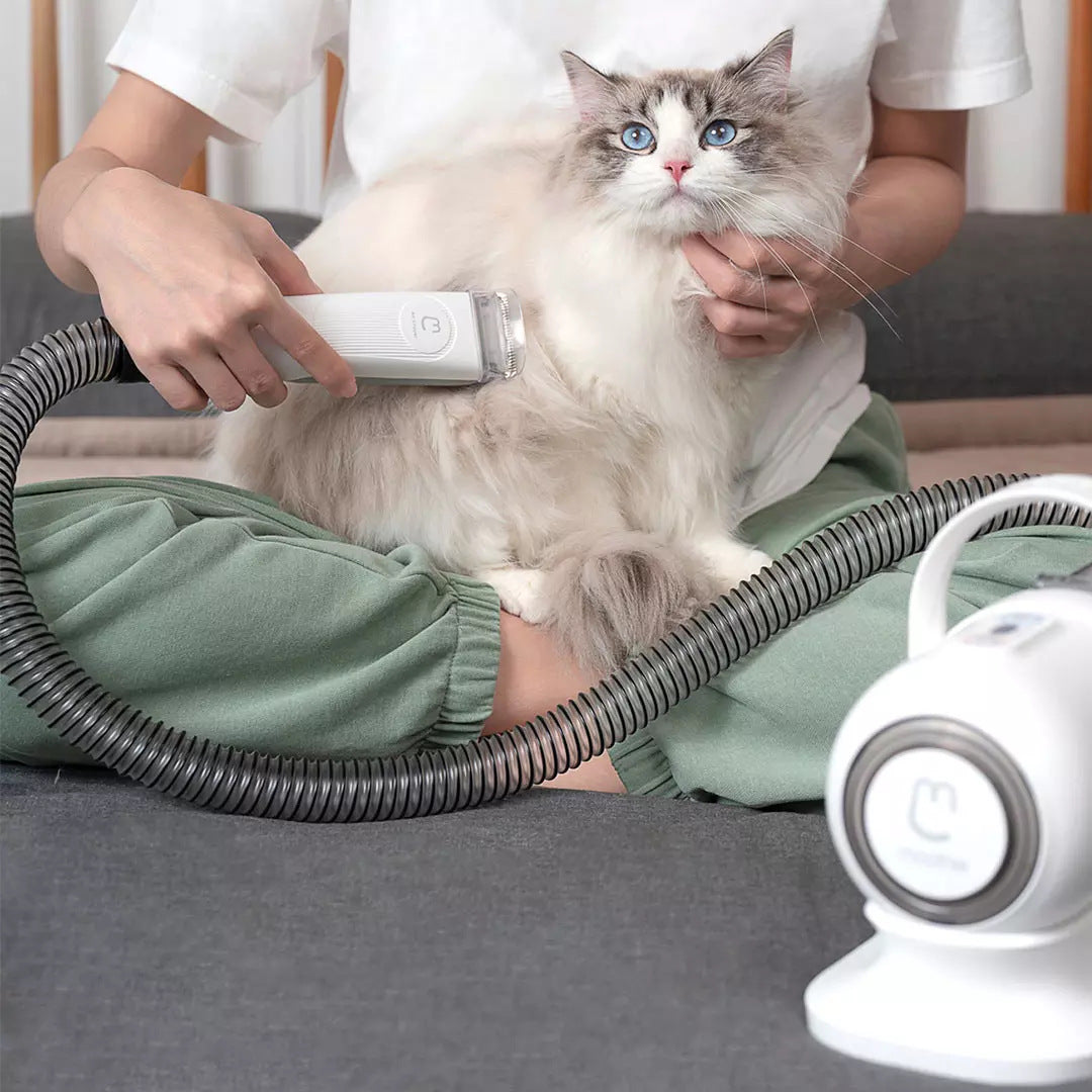 Smart Pet Grooming Vacuum